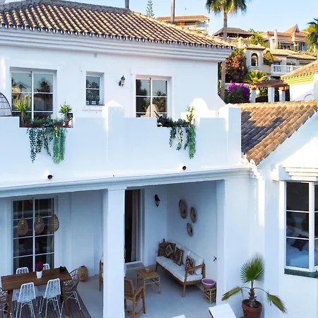 Villa In Mijas Costa With Pool & Terrace *
