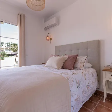 In Mijas Costa With Pool & Terrace Villa