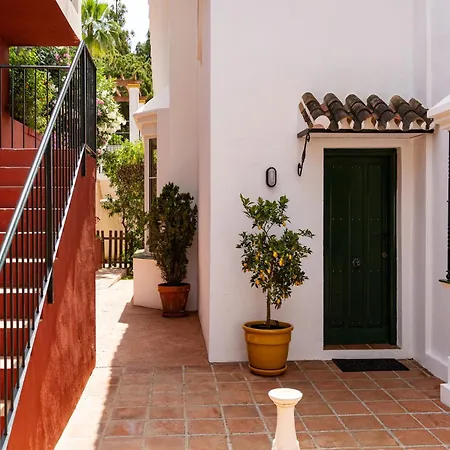 In Mijas Costa With Pool & Terrace Villa Cabopino