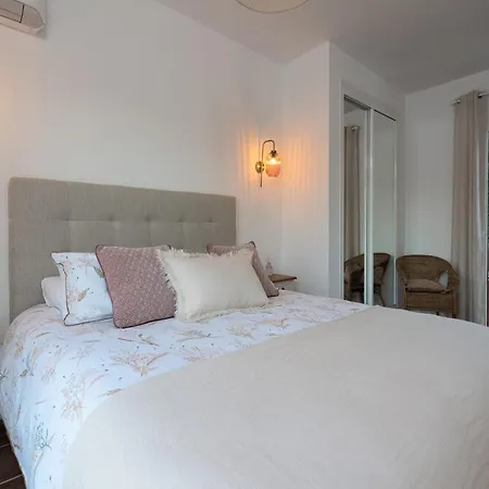 Villa In Mijas Costa With Pool & Terrace *